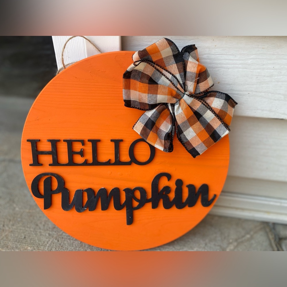 Hello Pumpkin Door Sign